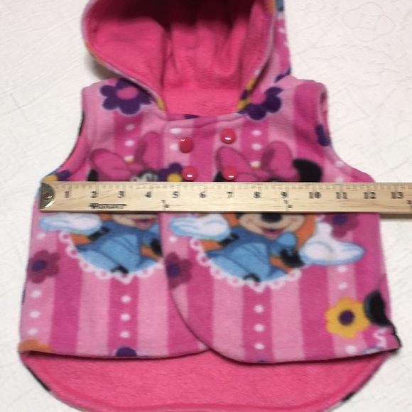 18m? (4/$20) Minnie Mouse Fleece Hooded Vest - Picture 14 of 16